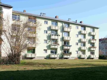 Bezugsfreie, sanierte 2 Zimmer Eigentumswohnung von privat