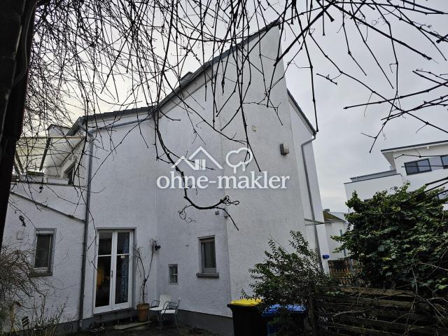 Bezugsfreies EFH mit Scheune & Garten in Niederbrechen