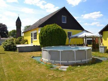 Bezugsfreies modernisiertes EFH mit Garten, Nebengelass und Garage