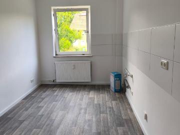 Bezahlbar. Praktisch. Bezugsfrei – perfekt für AZUBIS & Paare frisch renovierte 2 Zimmer Wohnung