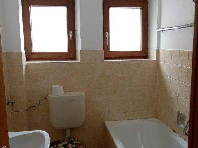 Bezahlbare 2 Zimmer Wohnung in Ruhmannsfelden – ideal für Singles oder Paare