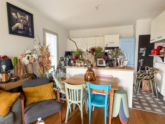 BEZANNES Appartement T2 avec jardin, terrasse et garage
