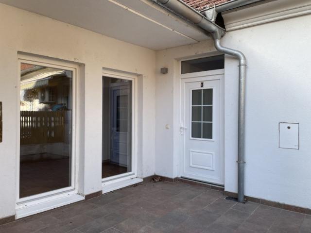Bezaubernde 2 zimmer wohnung mit terrasse und carport!