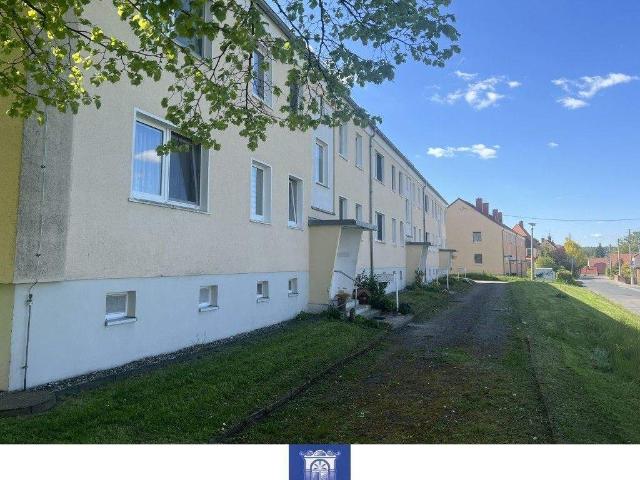 Bezaubernde Wohnung mit groÃem Balkon in ruhiger Lage!