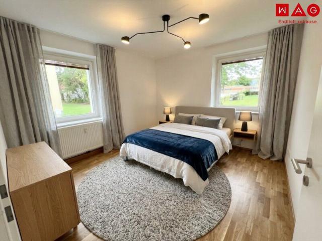 Bezaubernde Wohnung mitten im Grünen hervorragende Infrastruktur äußerst praktischer Schnitt bietet flexible Nutzungsmöglichkeiten preiswert und sofort verfügbar!
