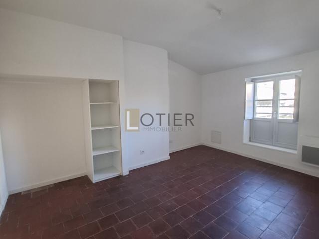 BEZIERS T2 DE 40M2 SITUE A PROXIMITE DES COMMERCES