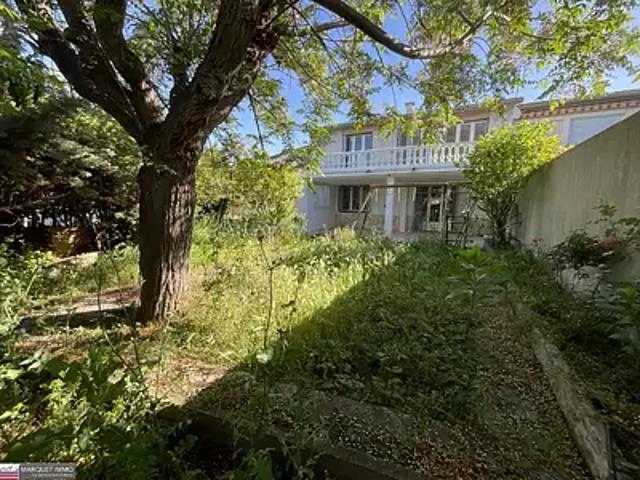 Béziers 34500 Location maison 5 pièces t5 terrasse