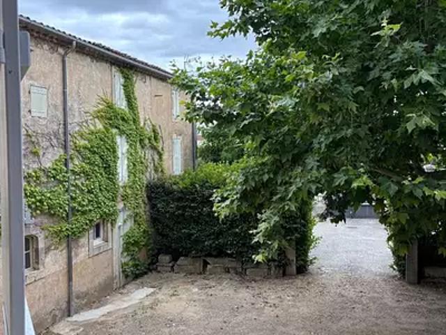 Béziers 34500 Location maison 8 pièces t8