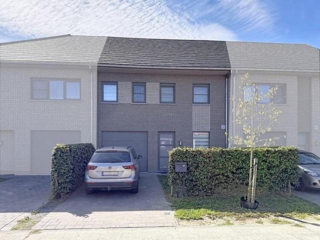 BEZOEKMOMENT 21/09 VOLZET! Moderne woning met 4 slaapkamers