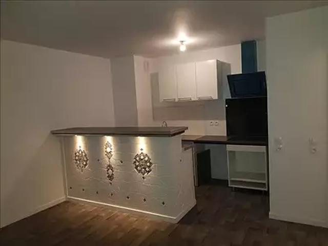 Bezons 95870 Location appartement 2 pièces t2 au dernier étage parking