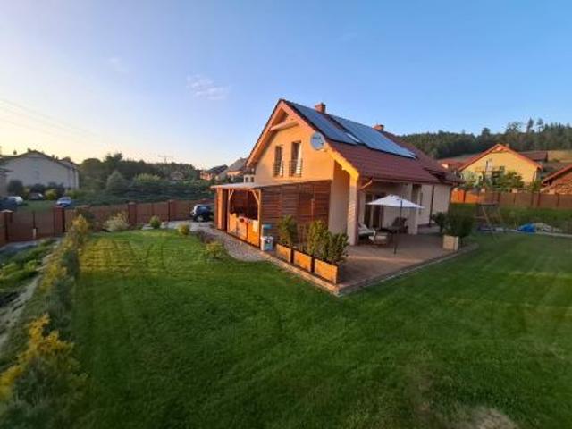 Bezpośrednio, Czarny Bór, ul. Brzozowa, 147 m² Dom