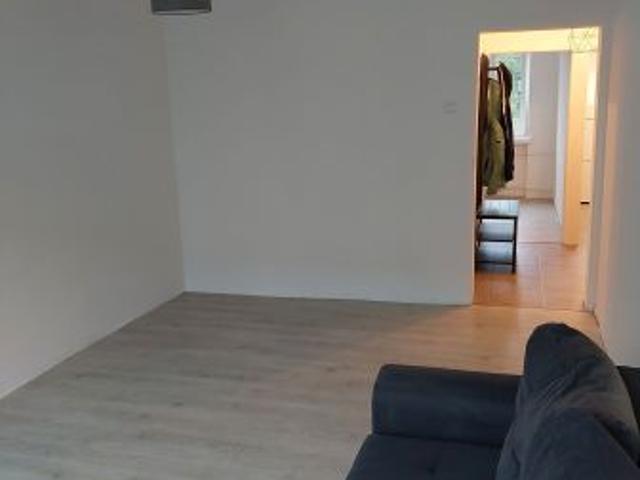 Bezpośrednio, Łask, ul. Jana Pawła II, 47 m² Mieszkanie