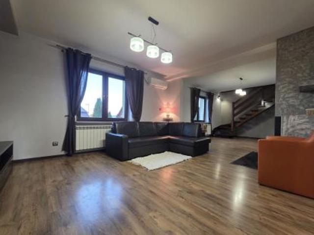 Bezpośrednio, Łazy, 110 m² Dom