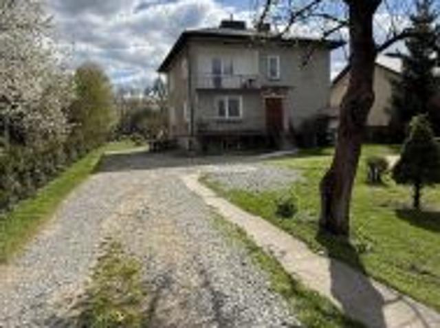 Bezpośrednio, Besko, ul. Bieszczadzka, 180 m² Dom