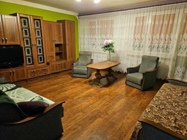 Bezpośrednio, Bronisław, 60 m² Mieszkanie