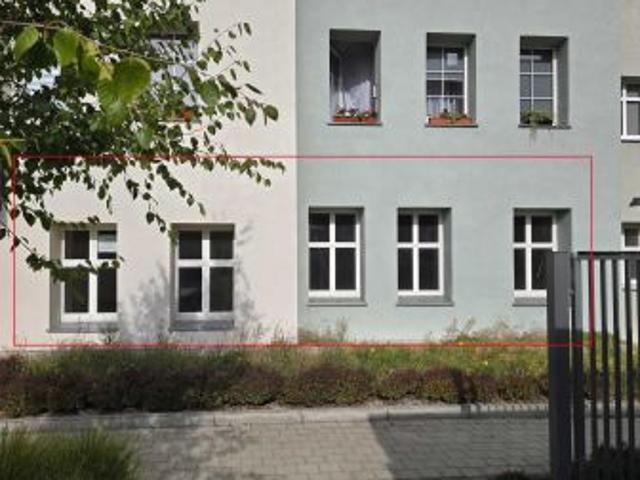 Bezpośrednio, Bytom Odrzański, ul. Rynek, 81 m² Mieszkanie