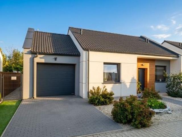 Bezpośrednio, Dąbrowa, ul. Ogrodowa, 96 m² Dom
