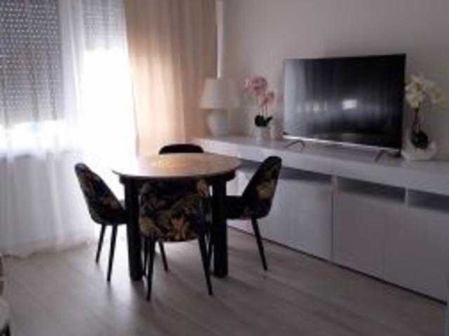 Bezpośrednio, Dobrodzień, 43 m² Mieszkanie