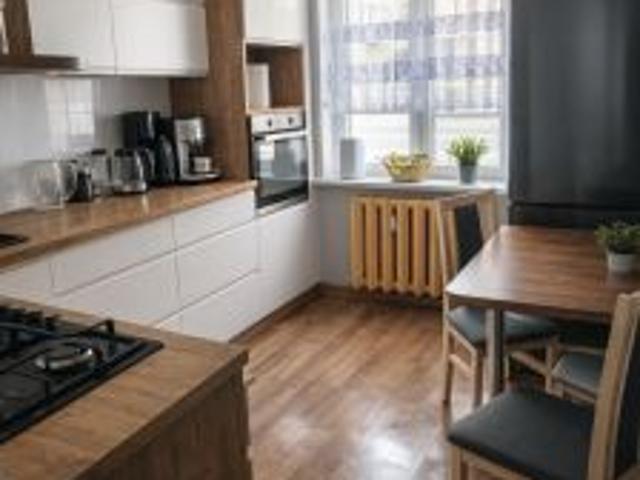 Bezpośrednio, Debrzno, os. Osiedle Słoneczne, 64 m² Mieszkanie