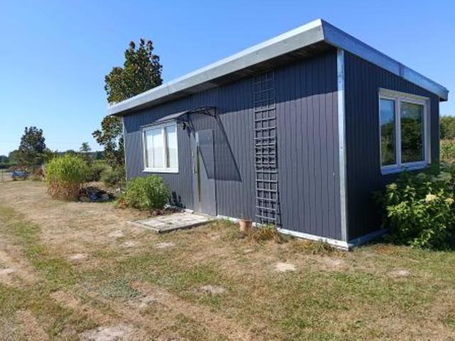 Bezpośrednio, Dubie, 35 m² Dom