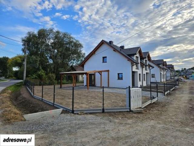 Bezpośrednio, Kobylany, ul. Jana Pawła II, 85 m² Dom