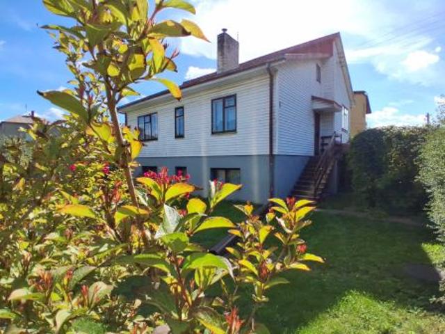 Bezpośrednio, Hajnówka, 162 m² Dom