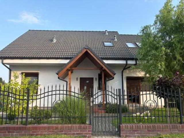 Bezpośrednio, Pamiątkowo, 140 m² Dom