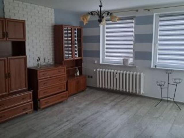 Bezpośrednio, Namysłów, ul. Władysława Stanisława Reymonta, 64 m² Mieszkanie