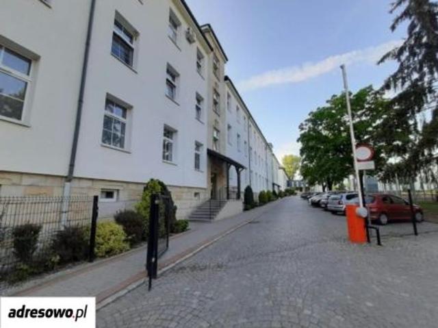 Bezpośrednio, Nysa, ul. Grodkowska, 70 m² Mieszkanie