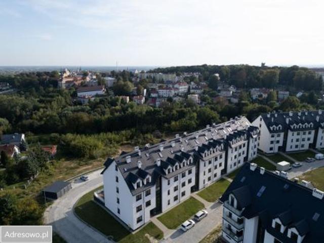Bezpośrednio, Sandomierz, ul. Stefana Okrzei, 86 m² Mieszkanie