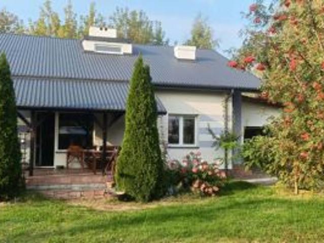 Bezpośrednio, Stasi Las, 254 m² Dom