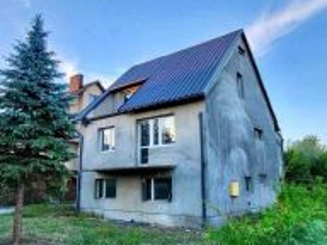 Bezpośrednio, Staszów, ul. Juliusza Słowackiego, 216 m² Dom