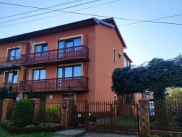 Bezpośrednio, Starachowice, ul. Bratkowa, 240 m² Dom