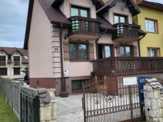 Bezpośrednio, Pińczów, ul. Batalionów Chłopskich, 206 m² Dom