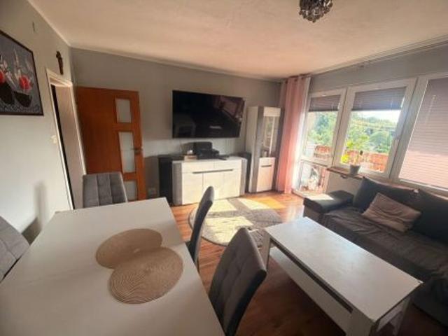 Bezpośrednio, Pionki, ul. Parkowa, 58 m² Mieszkanie