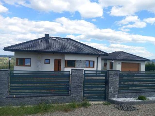 Bezpośrednio, Radocza, 81 m² Dom