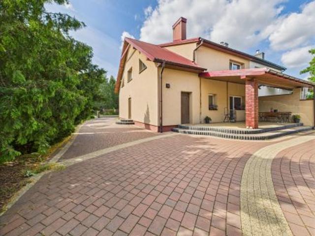 Bezpośrednio, Węgrów, ul. Karola Szamoty, 144 m² Dom