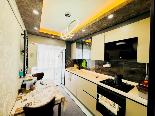 Bk Gayrimenkulden Mareşal Çakmak Mah. Ful+ful Yapılı 3+1 Daire