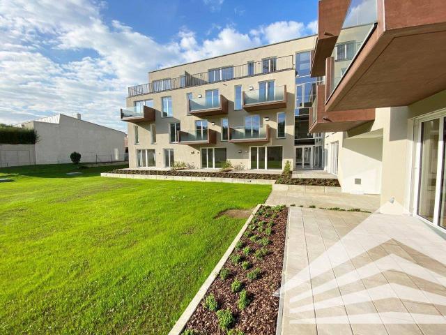 BHome Tolle hofseitige 2 Zimmer Wohnung mit Balkon und Küche!