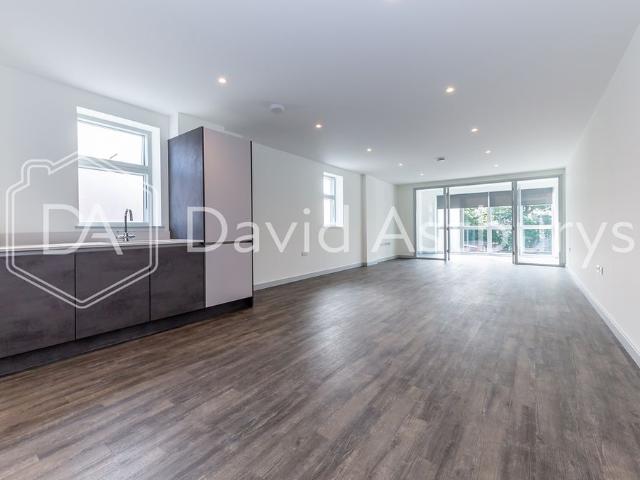 Bhail Mansions, Creighton Avenue, Muswell Hill, London N10, 3 bed flat to rent, £3,400 pcm | PrimeLocation