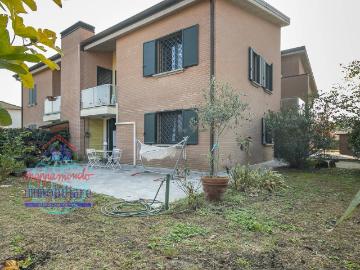 Bi Tri Quadrifamiliare in vendita a Sala Bolognese, Padulle