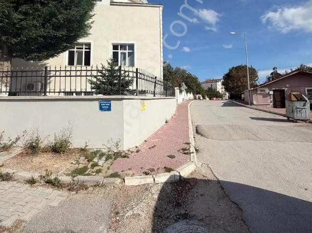 Bi Famıly Emlaktan Merkezde 171 M² | 4 Kat İmarlı Yatırım Mülkü
