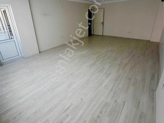 Bi Family Emlak'tan 1. Etap Toki'de 130 M² Net 3+1 Kiralık Daire