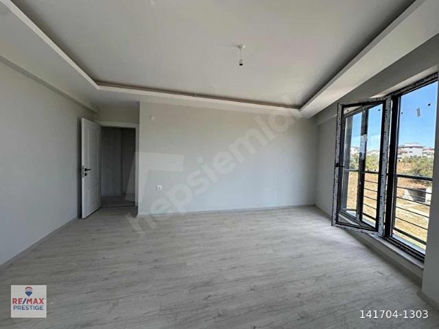 BİGA ŞİRİNTEPEDE SIFIR BİNADA SATILIK 2+1 BALKONLU ASANSÖRLÜ KREDİYE UYGUN