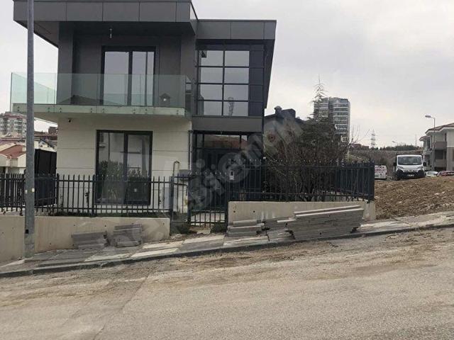 BİLKENT'TE 4+1 İŞYERİNE UYGUN KİRALIK VİLLA