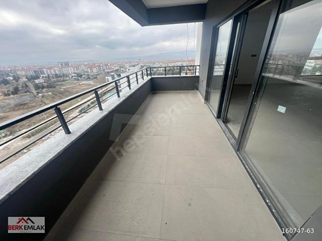 BİNEVLER'DE UZAYILICA'DA LÜKS 4+1 SATILIK DAİRE