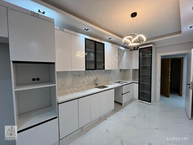 BİRGÜL İNŞAAT EMLAK ÖZEL GARAJLI EBEVEYN BANYO LUX 3+1 DAİRE