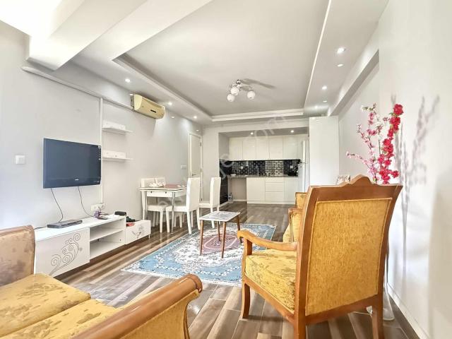 Binyapıdan Atalarda Emek Caddesinde Eşyalı 2+1 Lüks Daire