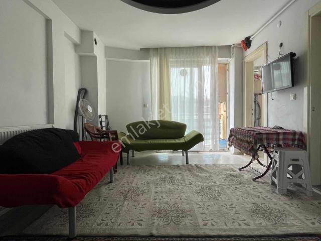 Binyapı'dan Dev. Hastanesi Yakını Kiralık Eşyalı Fırsat Apart !