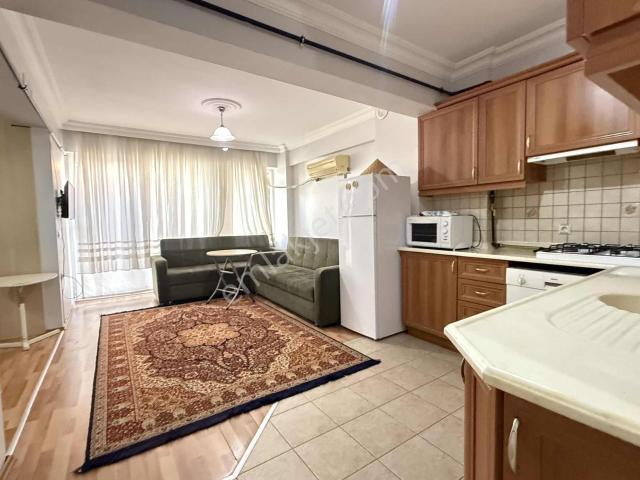 Binyapıdan Feslikan Atatürk Okulu Yakını 2+1 Aile Apartı !